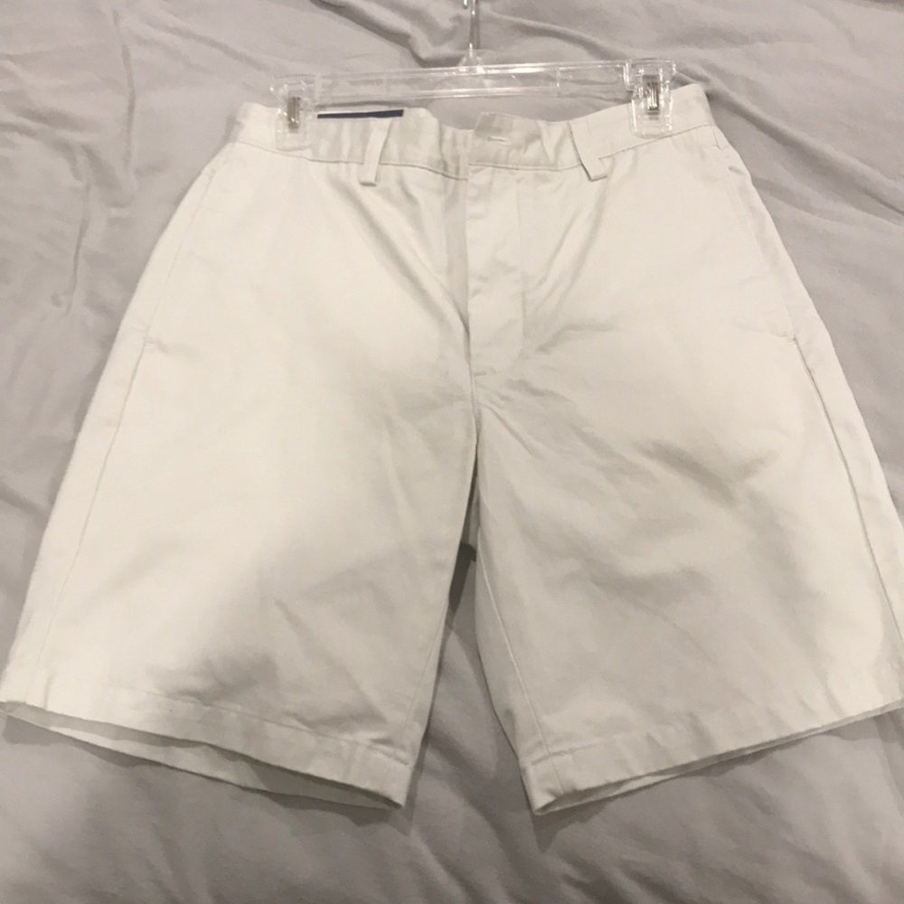 Vineyard vine club shorts